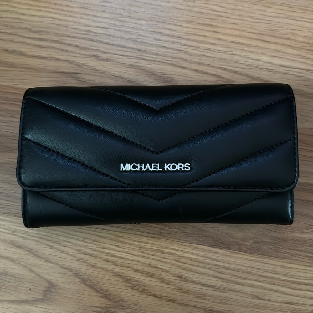 Michael Kors wallet